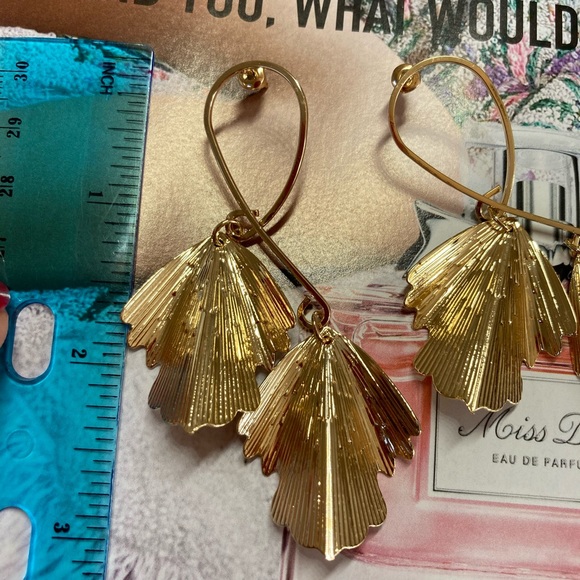 Gold Tone Leaves Earrings - Picture 6 of 6